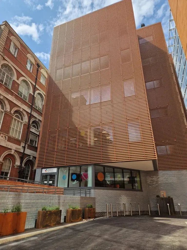 The Core St Thomas Hospital Project Thumbnail - Modern Facades Construction Ltd